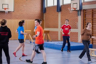 Jugendliche beim Sport